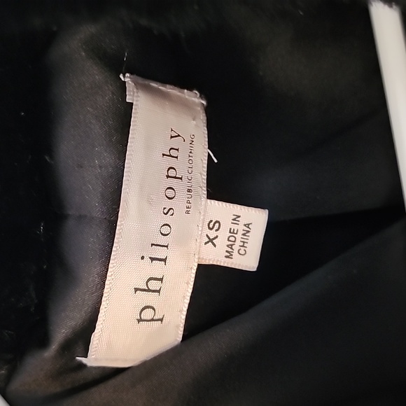 Mob Wife Faux Fur Jacket - Picture 2 of 3